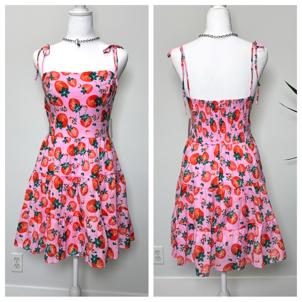 Pink Strawberry Print tiered Mini Dress NWT 7 9 Coastal Barbiecore